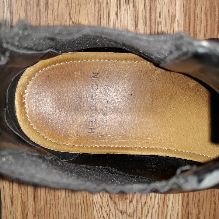 Hudson London Black Leather Chelsea Boots. Size 8 — image 7 of 8